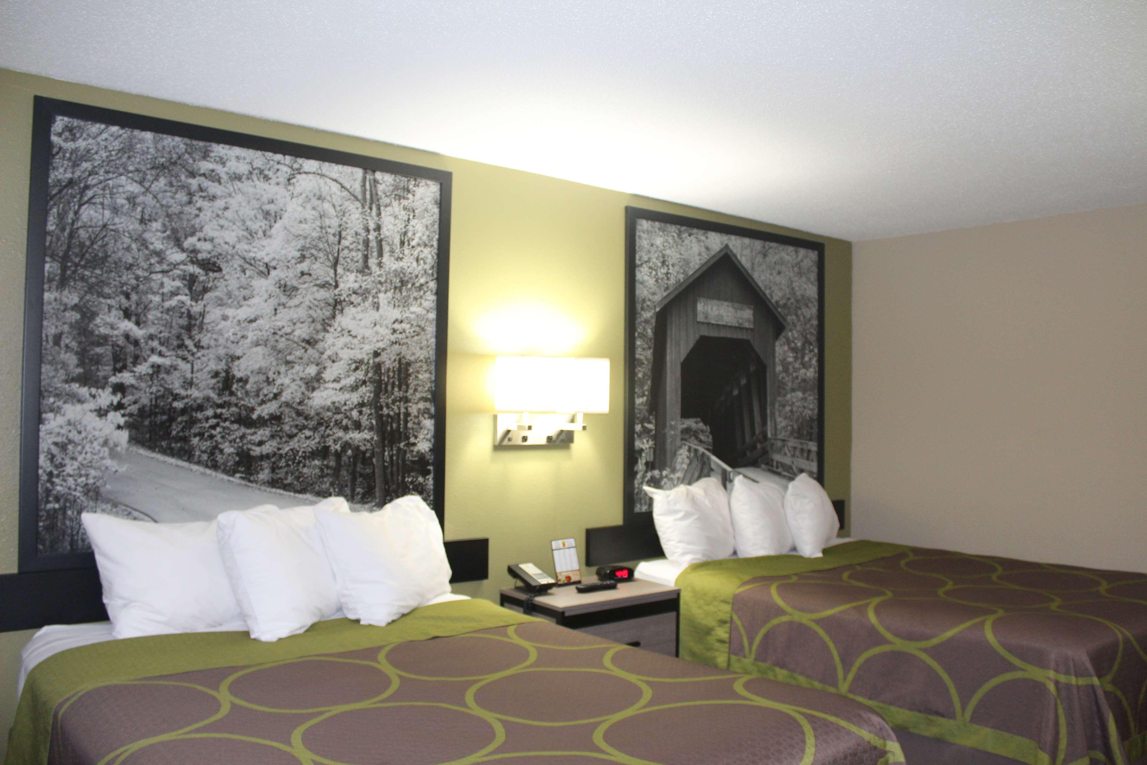 Super 8 By Wyndham Michigan City Bagian luar foto